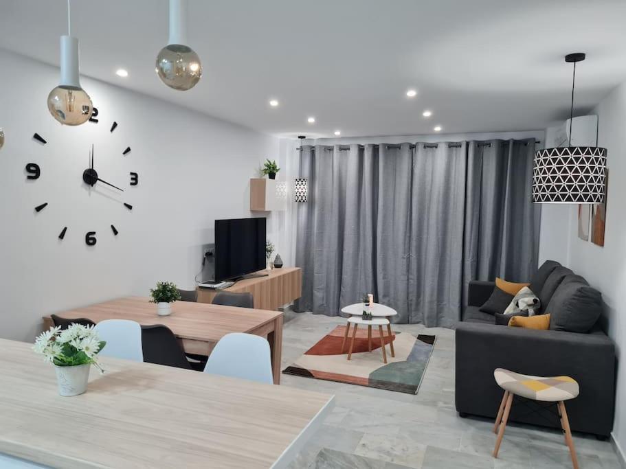Encantador Apartamento Residencial Con Piscina Torremolinos Exteriér fotografie
