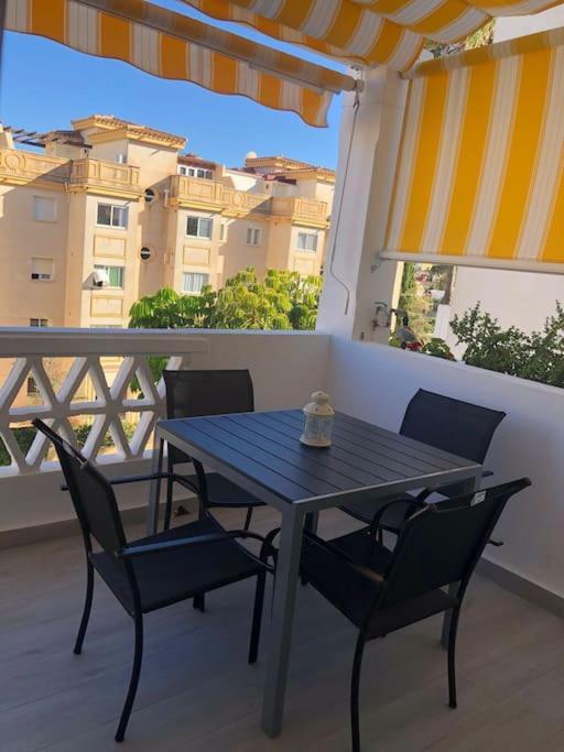 Encantador Apartamento Residencial Con Piscina Torremolinos Exteriér fotografie